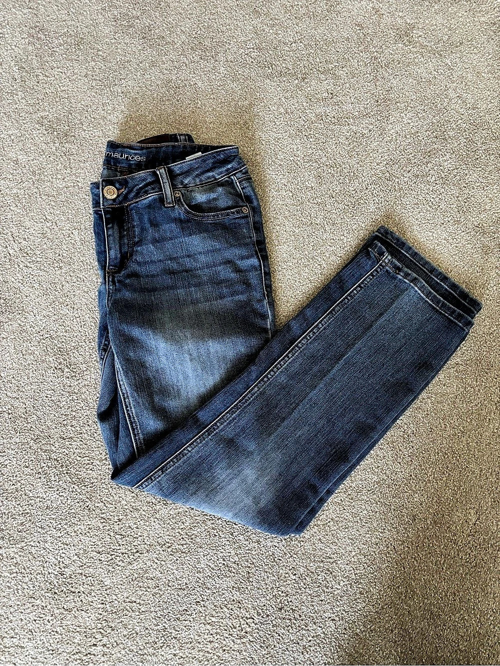 Maurices Straight Leg Blue Jeans Size 4 Short